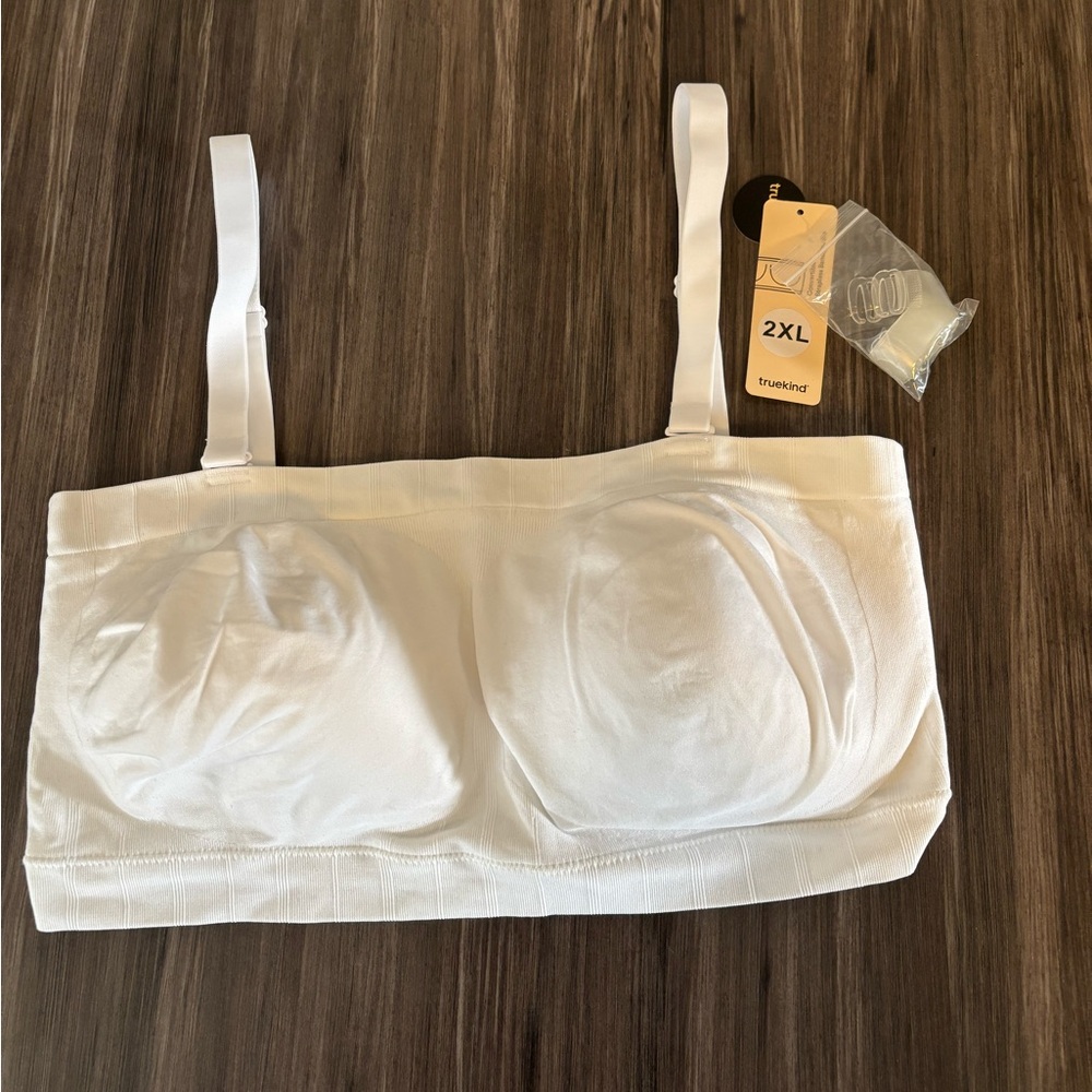 White Bandeau by Trueandco